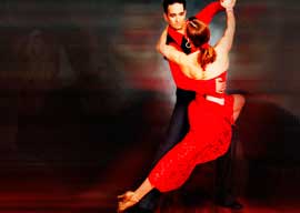 Casal dançando tango